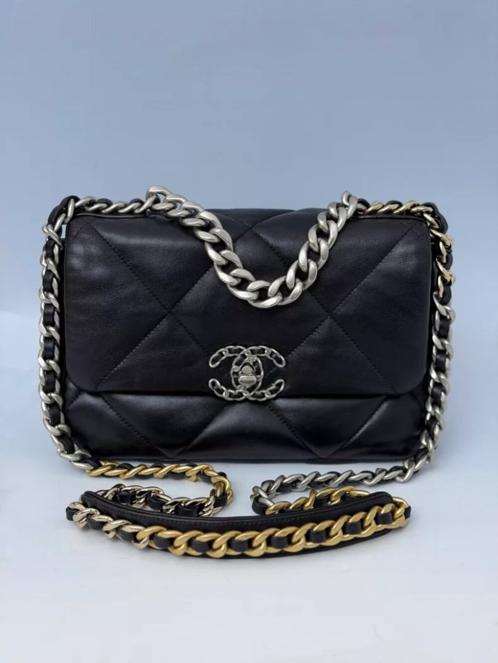 Chanel black fashion crossbody shoulder bag